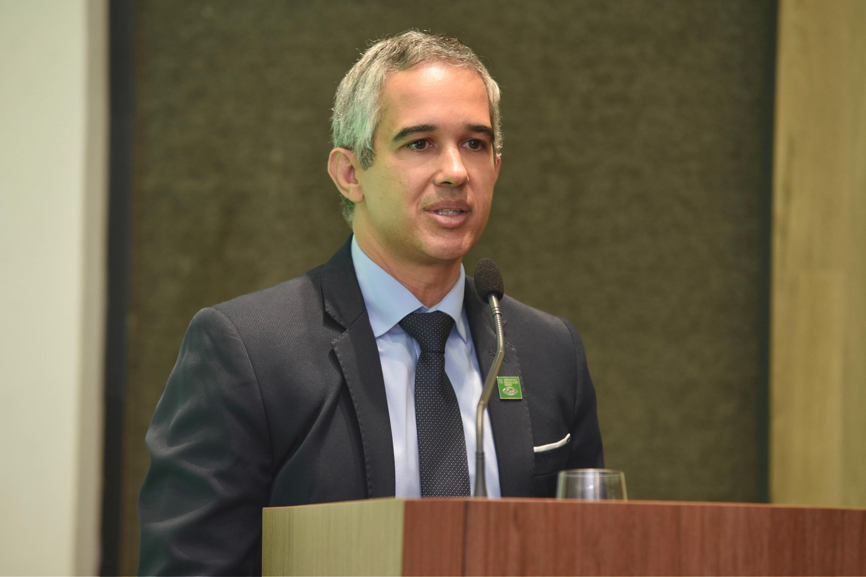 EDUARDO_FOTO_MARCELLE CRISTINE.jpeg