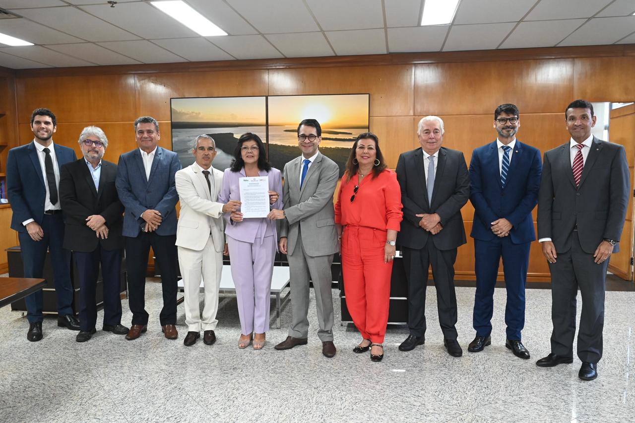 NOTA TÉC FESTIVIDADE_FOTO MARCELLE CRISTINE.jpg